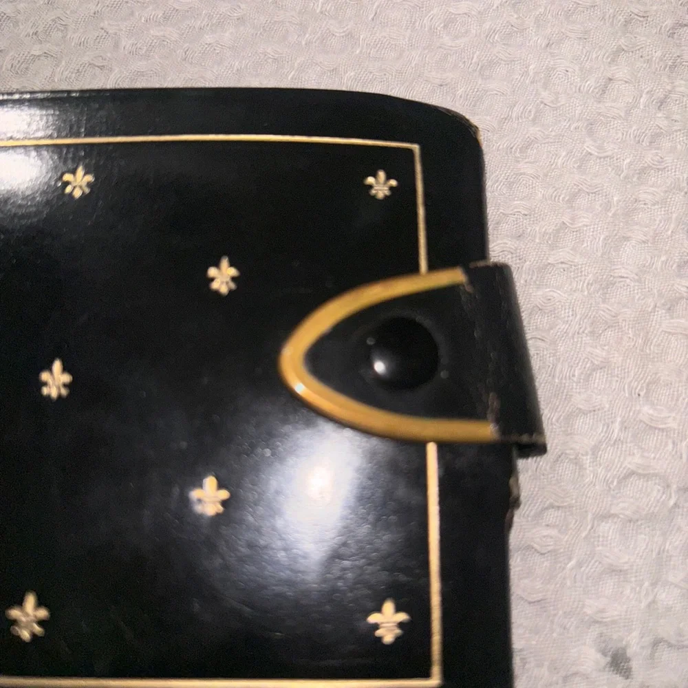 C.F. Rummp & Sons Vintage Fleur-de-lis Cowhide Wallet